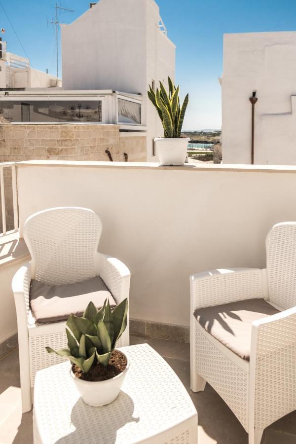 Dimore Del Borgo Antico - L'Altana Vista Mare Монополи Экстерьер фото